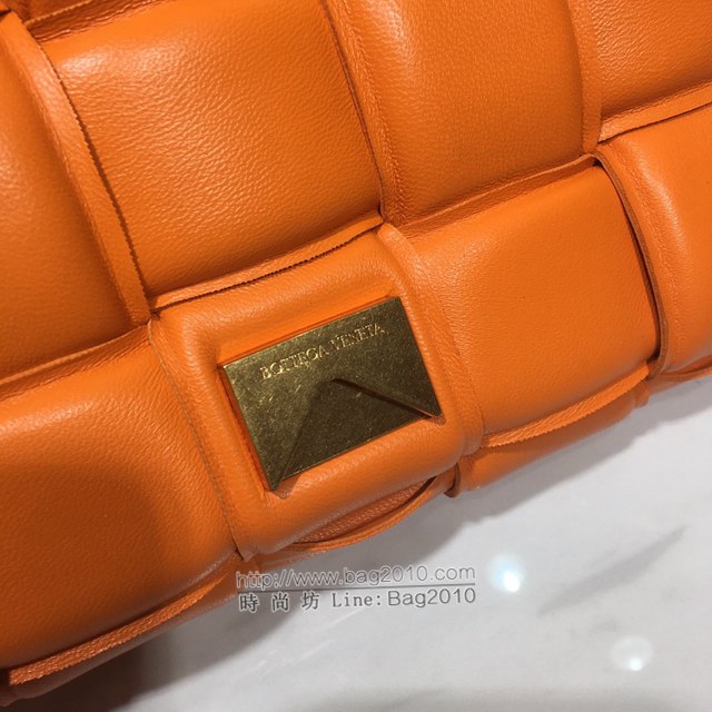 Bottega veneta高端女包 96008 寶緹嘉新款枕頭鏈條包  BV經典款單肩斜挎手提女包  gxz1193